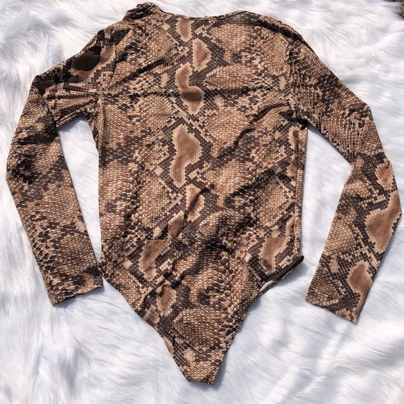 Zara deep v-neck cobra snake print body suit - Picture 4 of 7
